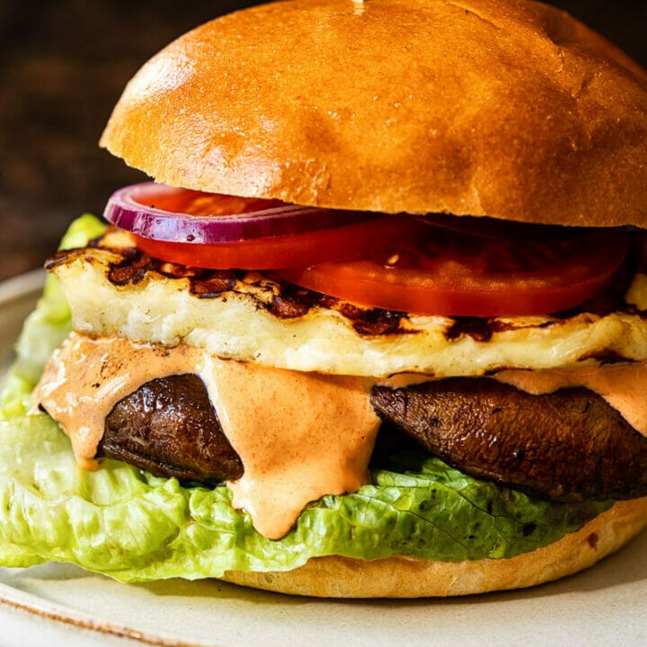 Grilled Halloumi Burger with Garlic Red Pepper Aioli - The Veg Connection