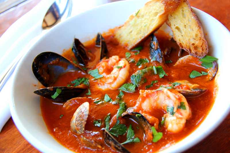A History of San Francisco Cioppino: SF&#39;s Most Famous Seafood Stew