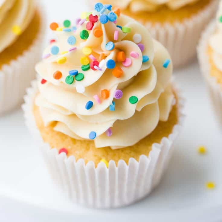 Vanilla Cupcakes | Amy Treasure